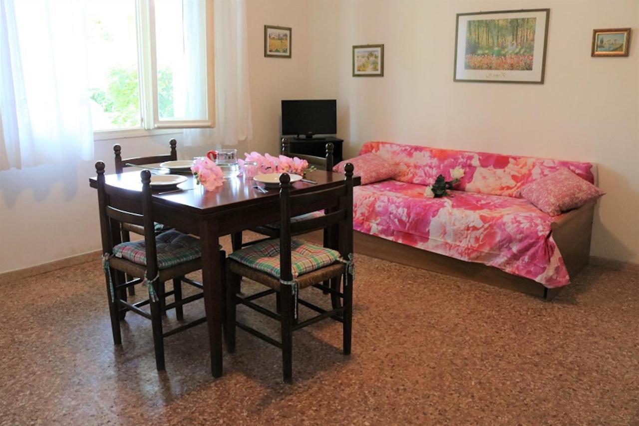 Big On The Ground Floor - Near The By Beahost N1398 Appartamento